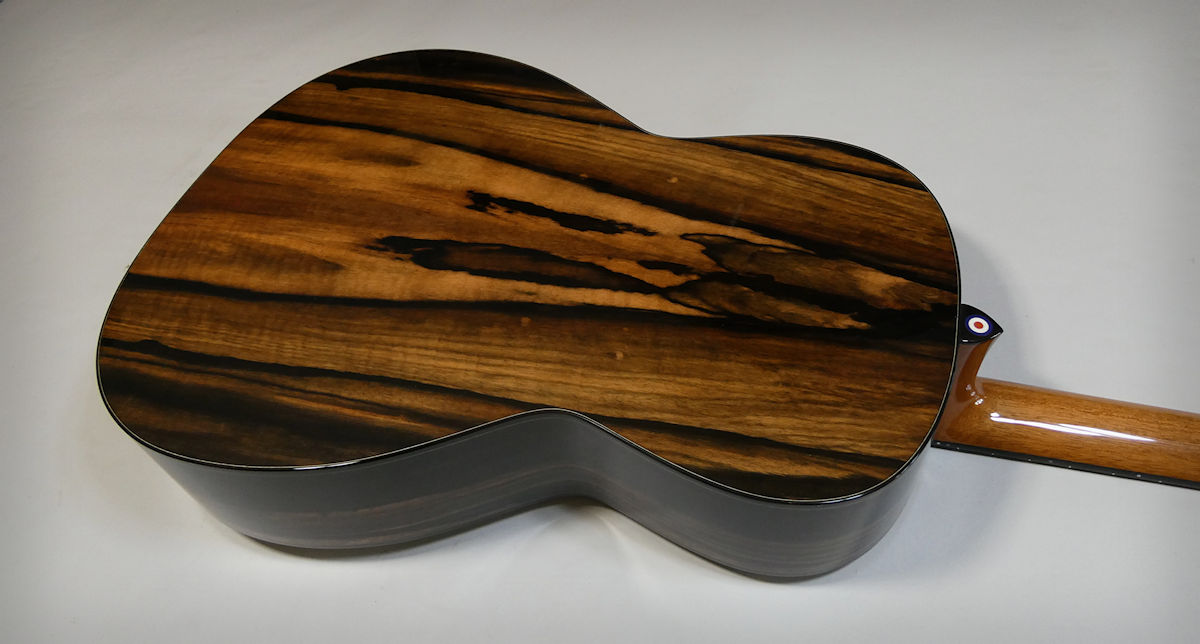 Brook Newlyn Crelicam Ebony