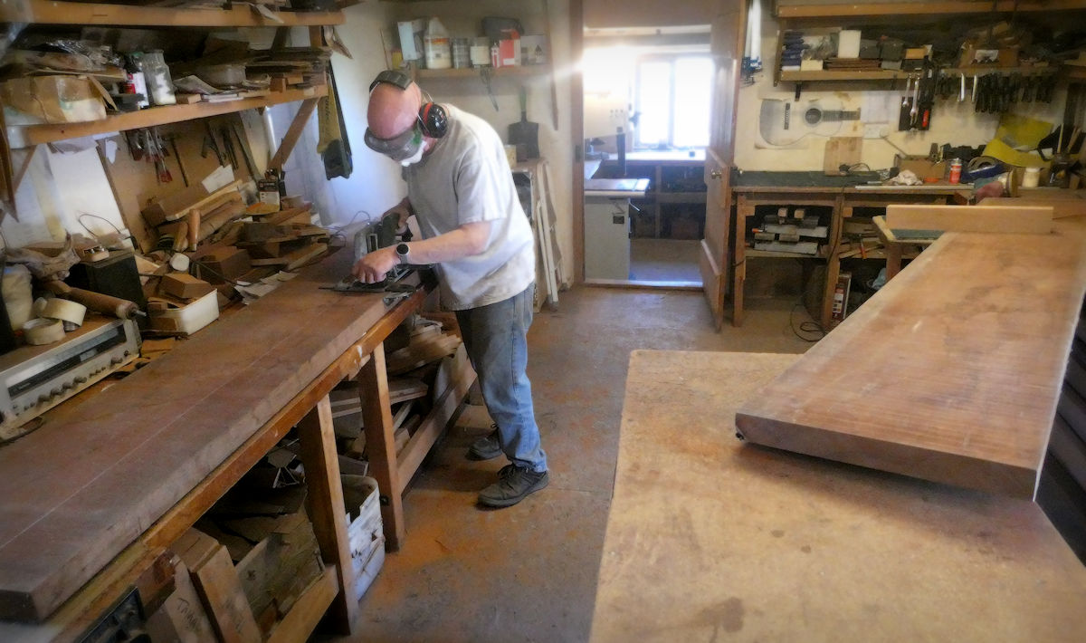 Andy Cutting Mahogany