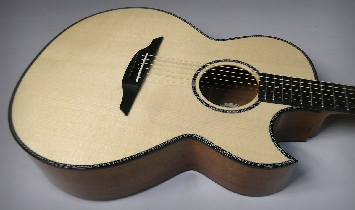 Brook Tamar Florentine Cutaway